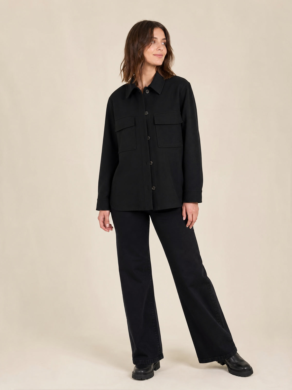 Runa Overshirt – Schwarz